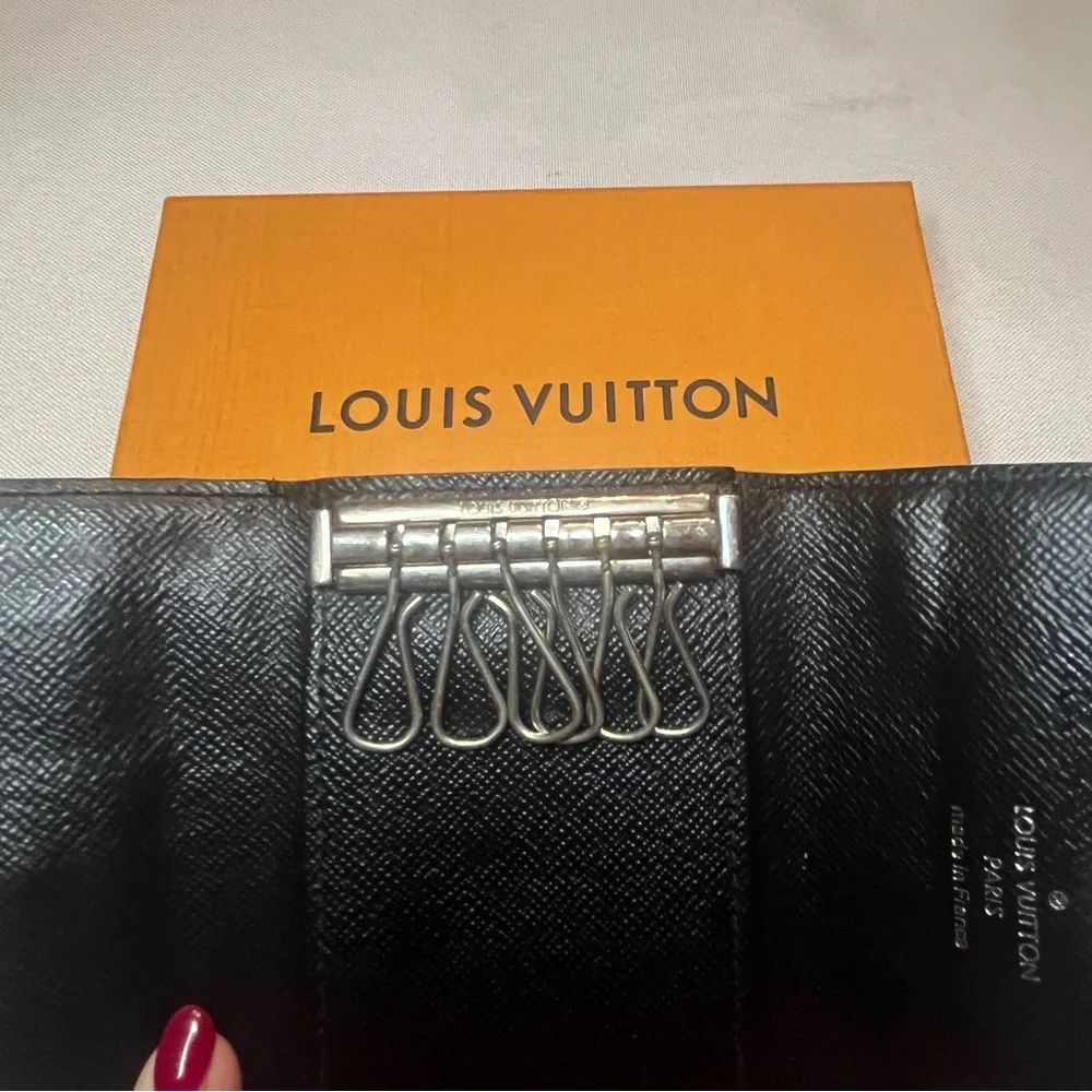 Louis Vuitton Key Holder Damier Ebene Graphite BLACK/GREY 100% Authentic - Picture 12 of 14